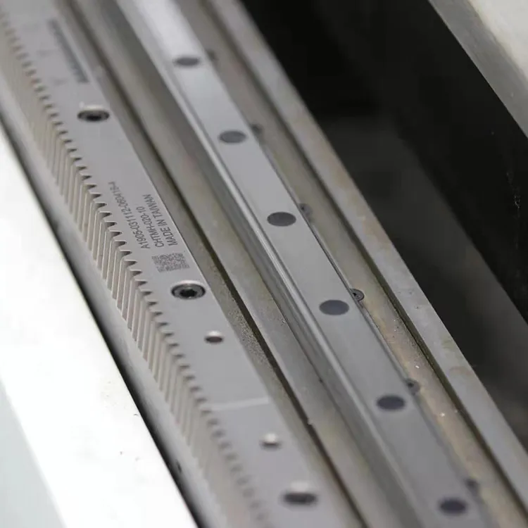 ВЫСОКОТОЧНЫЕ ЛИНЕЙНЫЕ НАПРАВЛЯЮЩИЕ ПОВЫШЕННОЙ ЖЕСТКОСТИ LAPPINGS (ТАЙВАНЬ)